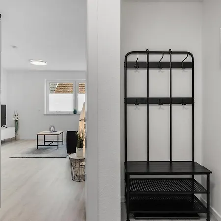 Apartment Winetime - Modern - Boxspringbetten - Nähe Mercedes-benz