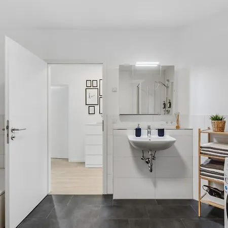 Winetime - Modern - Boxspringbetten - Naehe Mercedes-benz