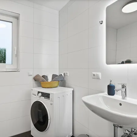 Apartment Winetime - Modern - Boxspringbetten - Naehe Mercedes-benz