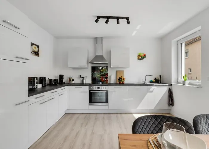 Apartamento Winetime - Modern - Boxspringbetten - Naehe Mercedes-benz